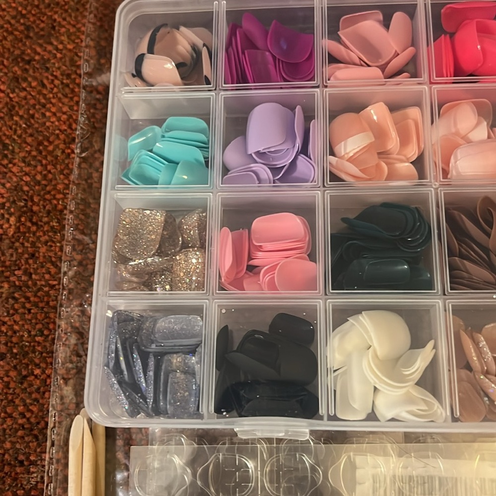 Multi-Color Nail Art Storage Box - Picture 2 of 5